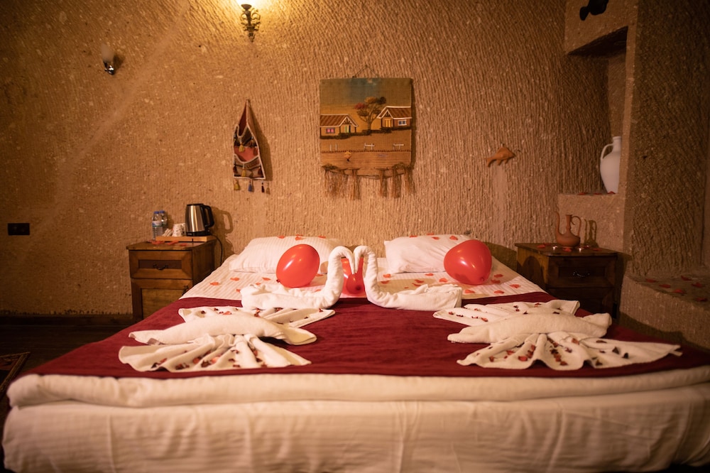 Amor Cave House 21/50
