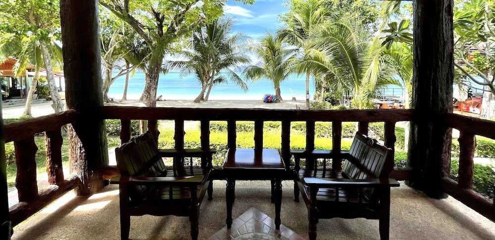 Phi Phi Villa Resort 11/71