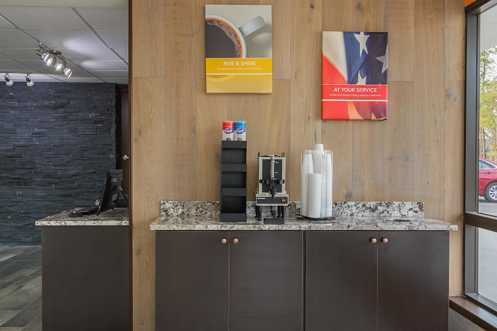Motel6 Savannah, GA - Midtown 36/44