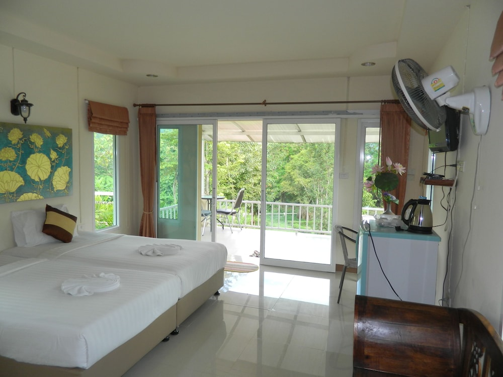PAI IYARA RESORT 29/68