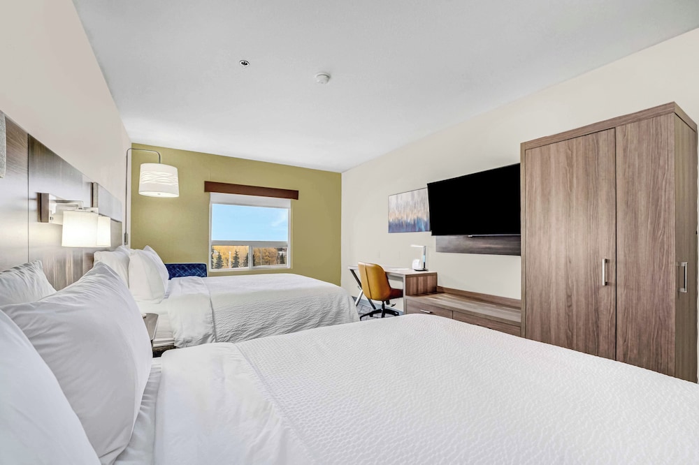 Standard, 2 Queen Beds