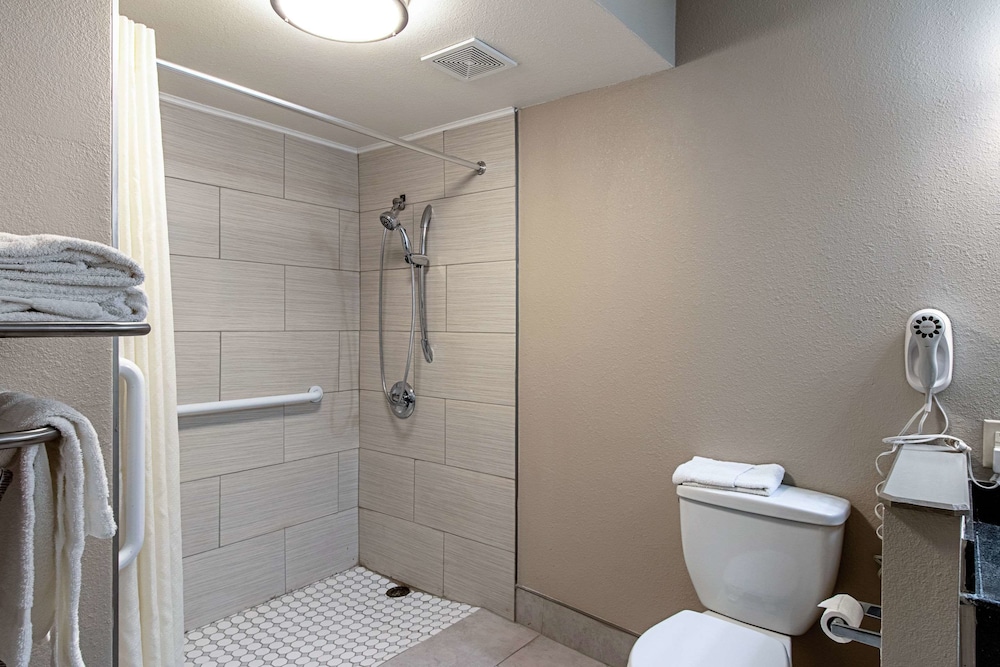 Econo Lodge Kingsville 16/16