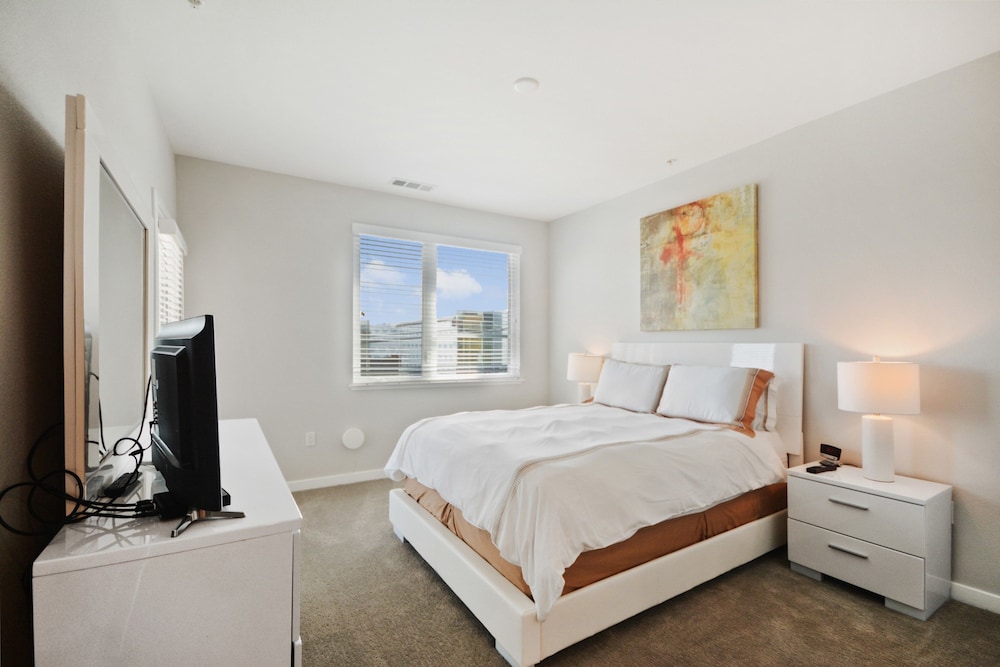 Global Luxury Suites in Menlo Park 18/50