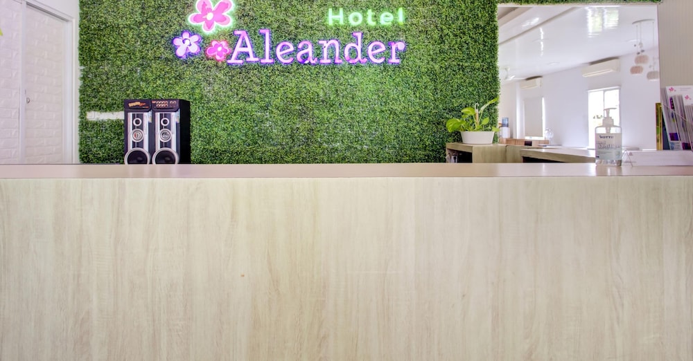 Lobby at Capital O 4002 Aleander Hotel, JAKARTA
