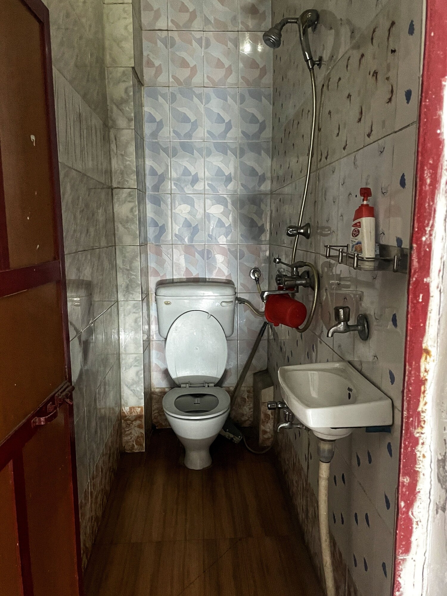 MIXED DORM