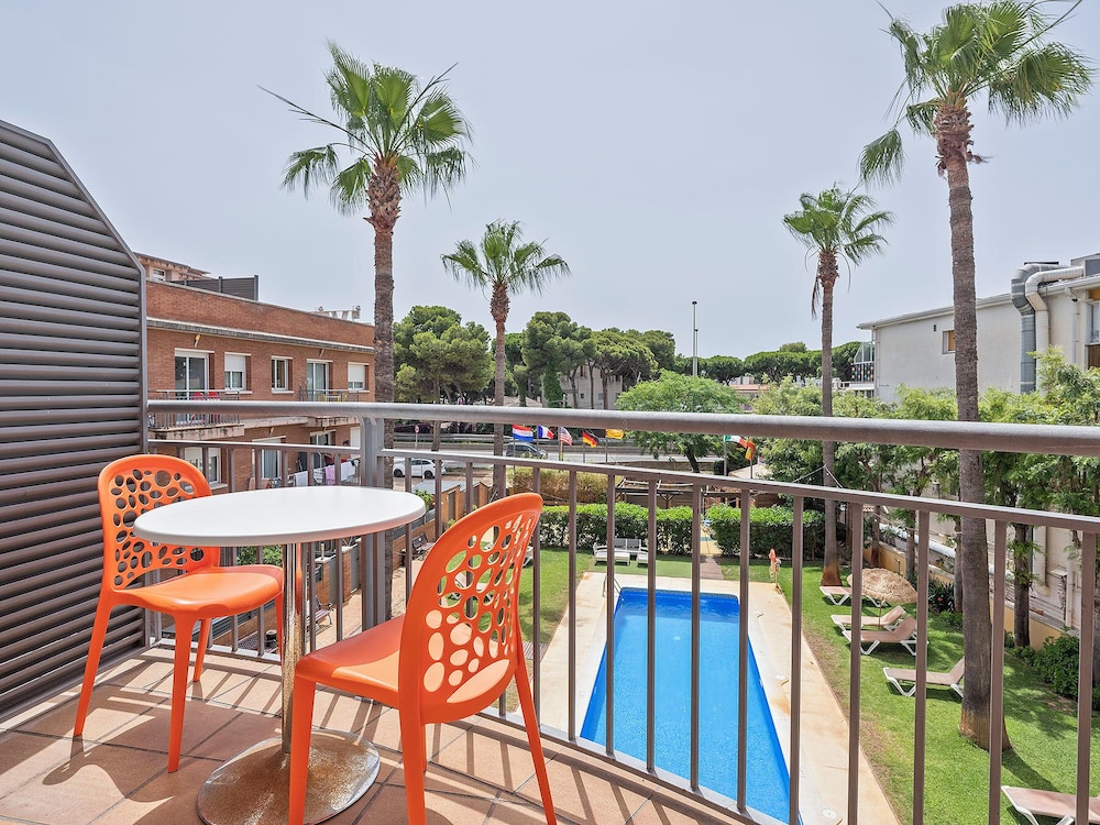 Velor Apartments 55/74