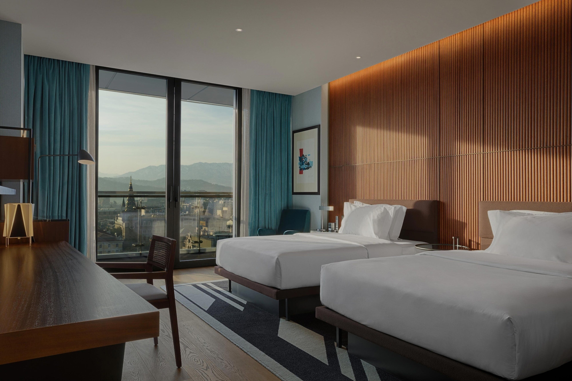 DELUXE, 2 QUEEN BEDS, CITY VIEW, BALCONY