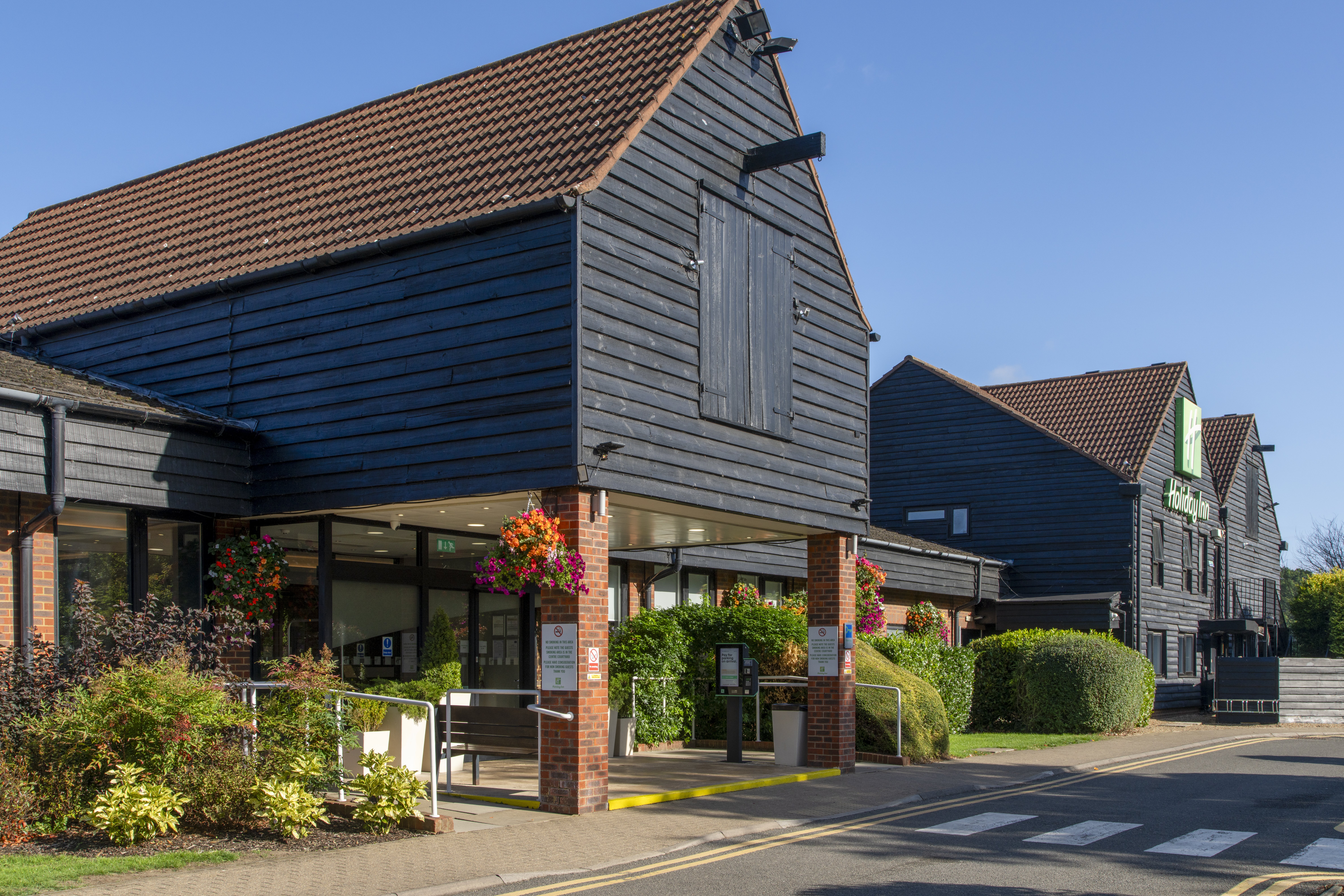 HOLIDAY INN CAMBRIDGE 67/75