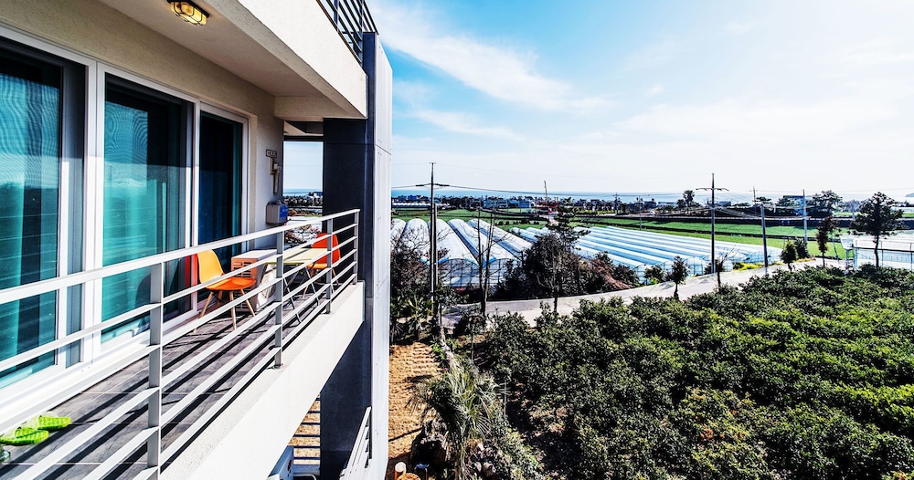 Seogwipo Villa Merci Pension 6/42