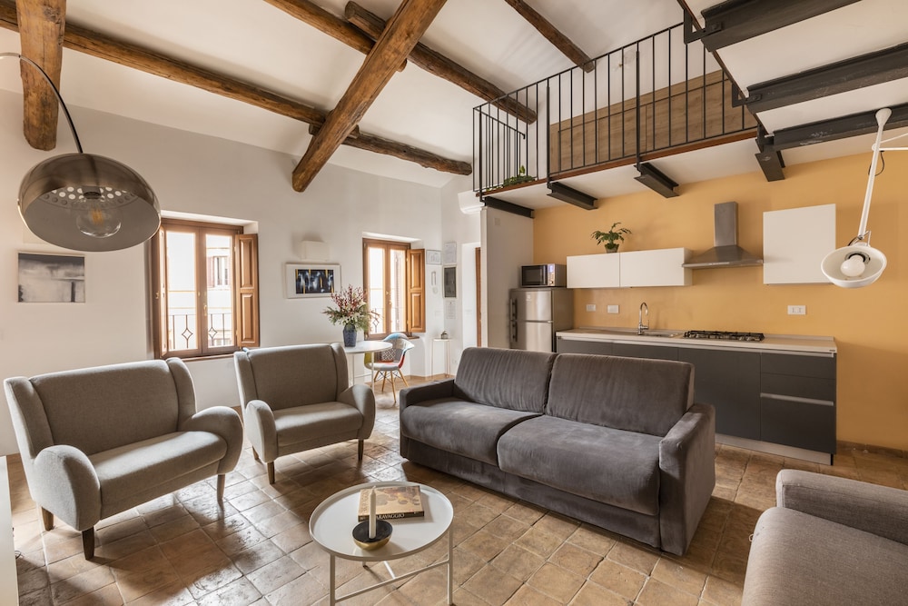 Margana Palace 29/50