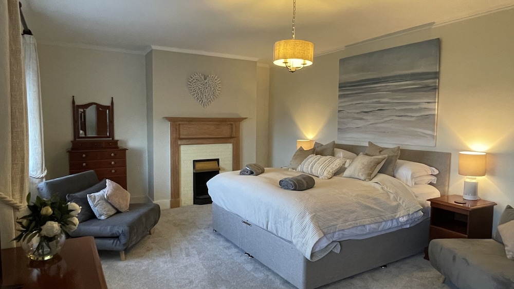 South Stack Coastal Retreats 7/50