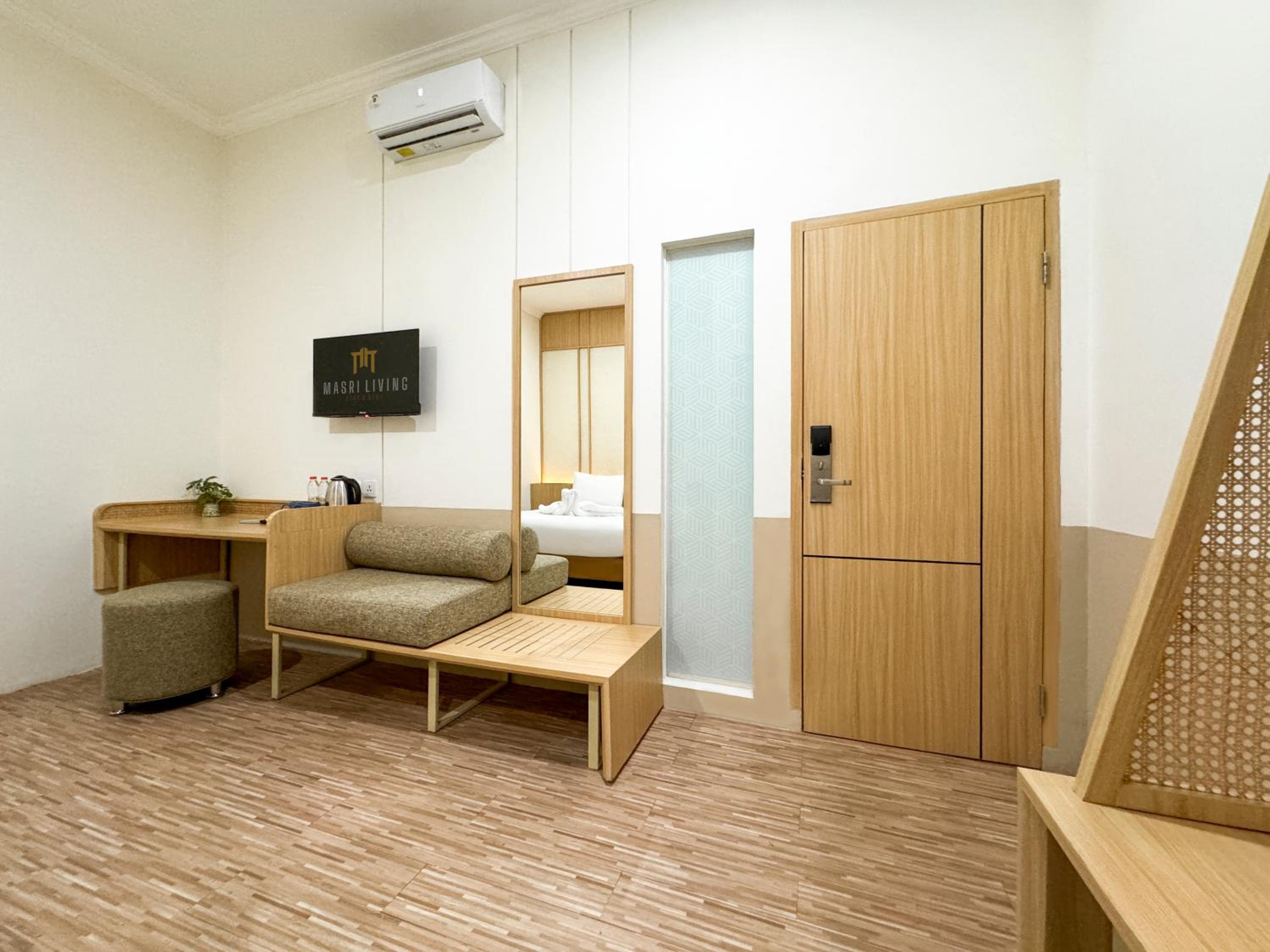 Masri Living by Daphna Management 30/38