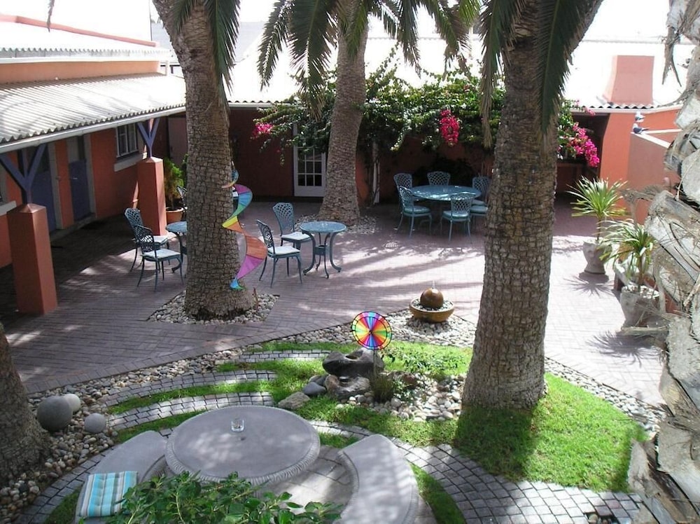 The Secret Garden Guesthouse 37/49