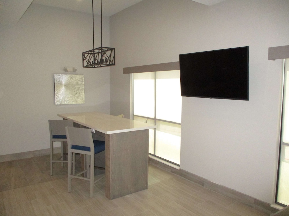 Best Western Plus Chandler 19/24