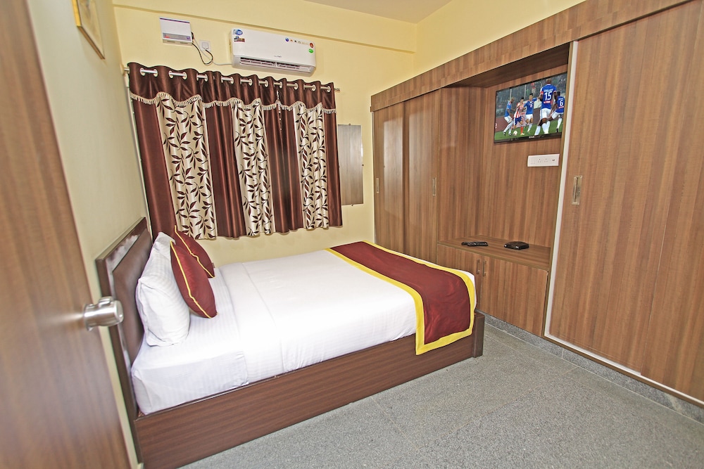 Tranzotel Bangalore Airport Hotel 27/47