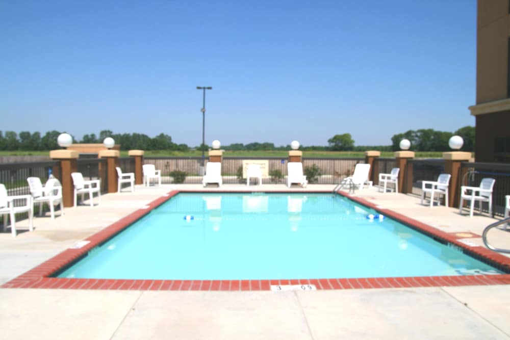 Hampton Inn Yazoo City 4/49