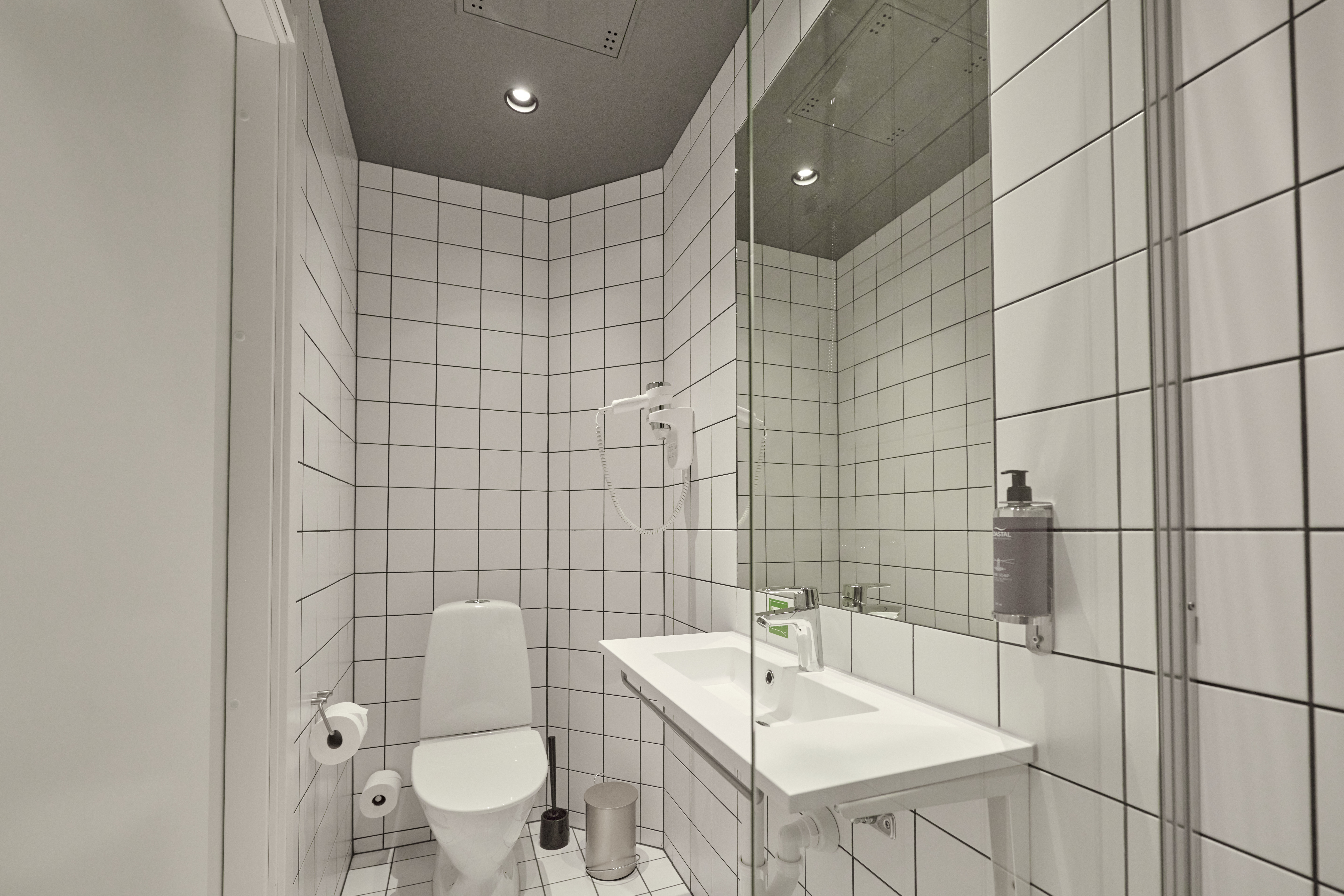 First Hotel Stockholm North 46/47