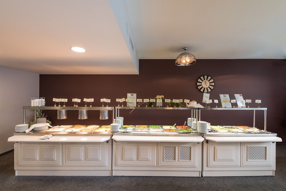 DANUBIUS HEALTH SPA RESORT ESPLANADE 13/66
