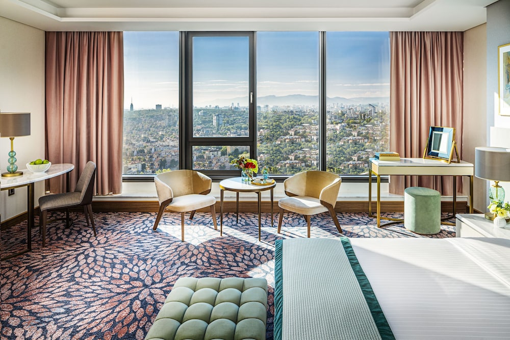 Grand Hotel Millennium Sofia 50/70
