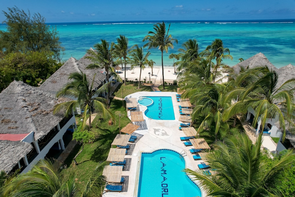 Nest Style Beach Hotel Zanzibar 43/59