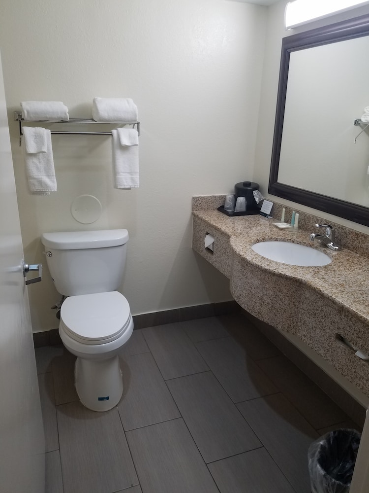 Quality Inn Prattville I-65 19/59