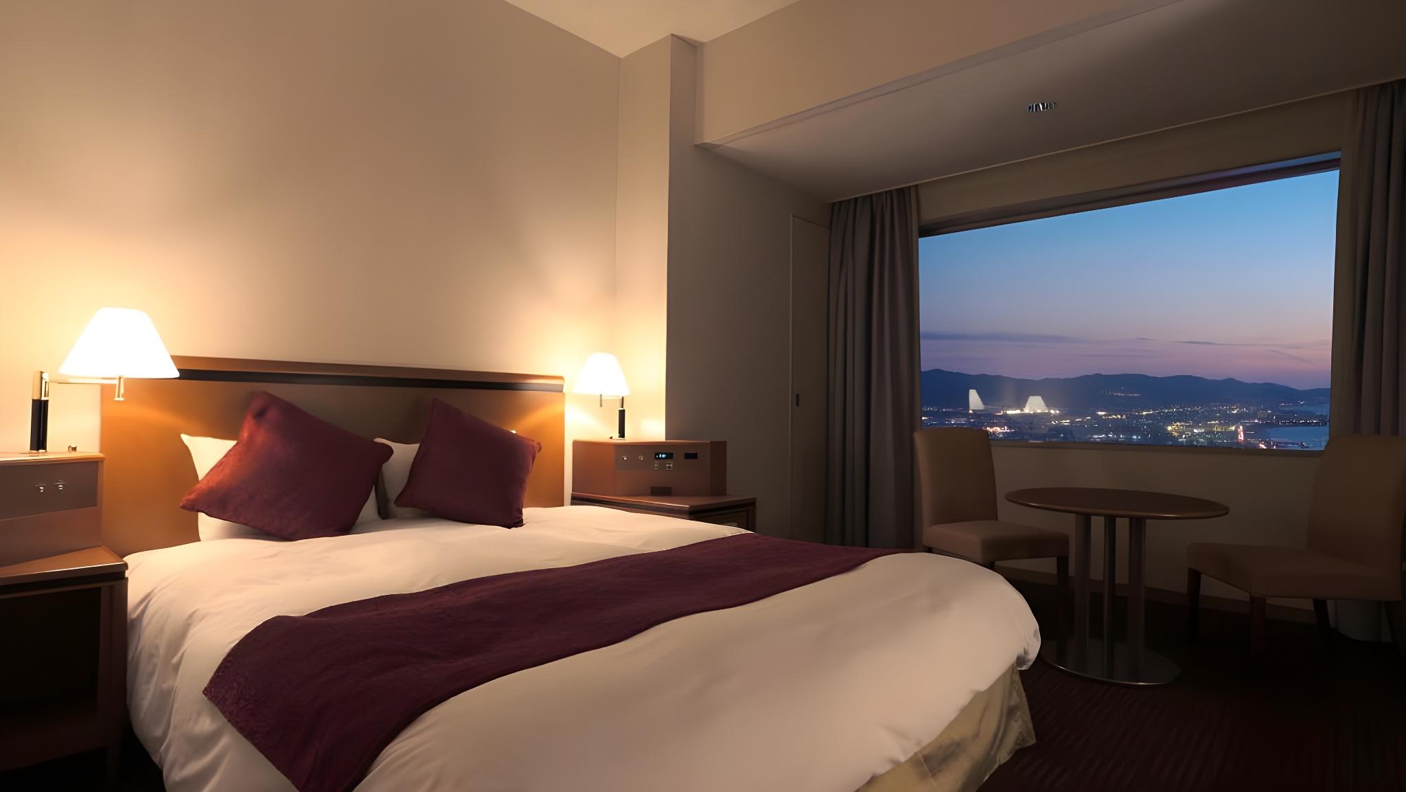 Upgrade, Double Bed, Corner