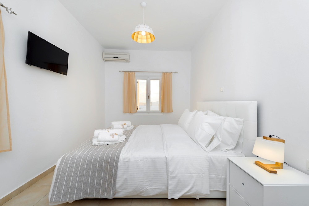 Iriana Apartments 5/50