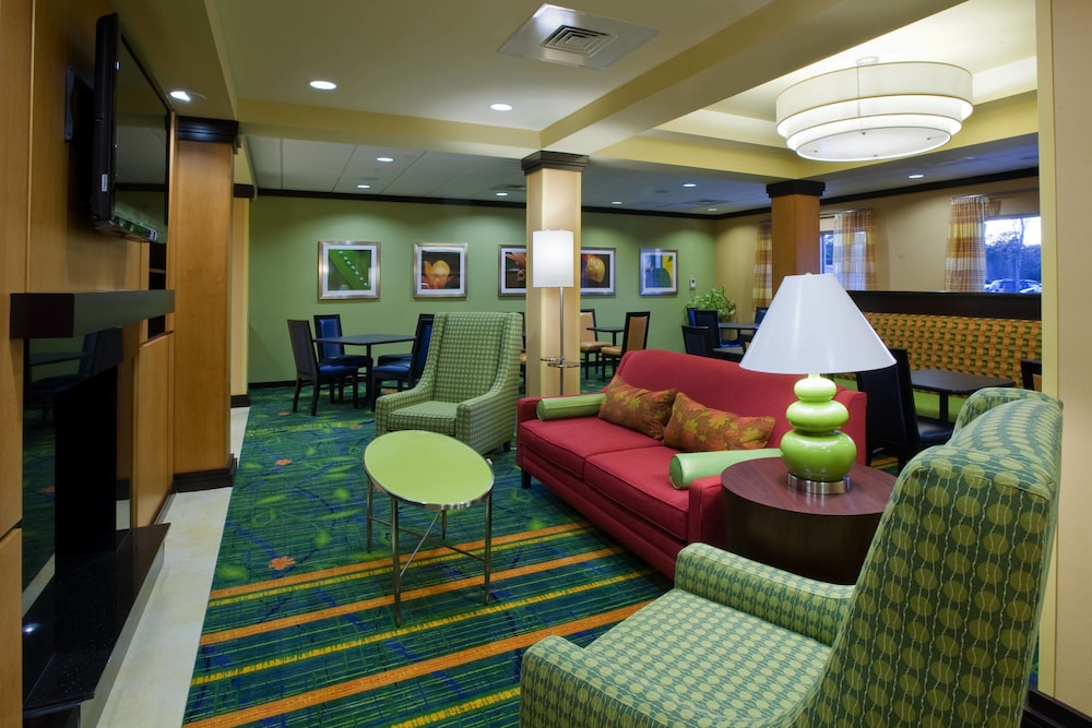 Fairfield Inn Suites Albany 23/44