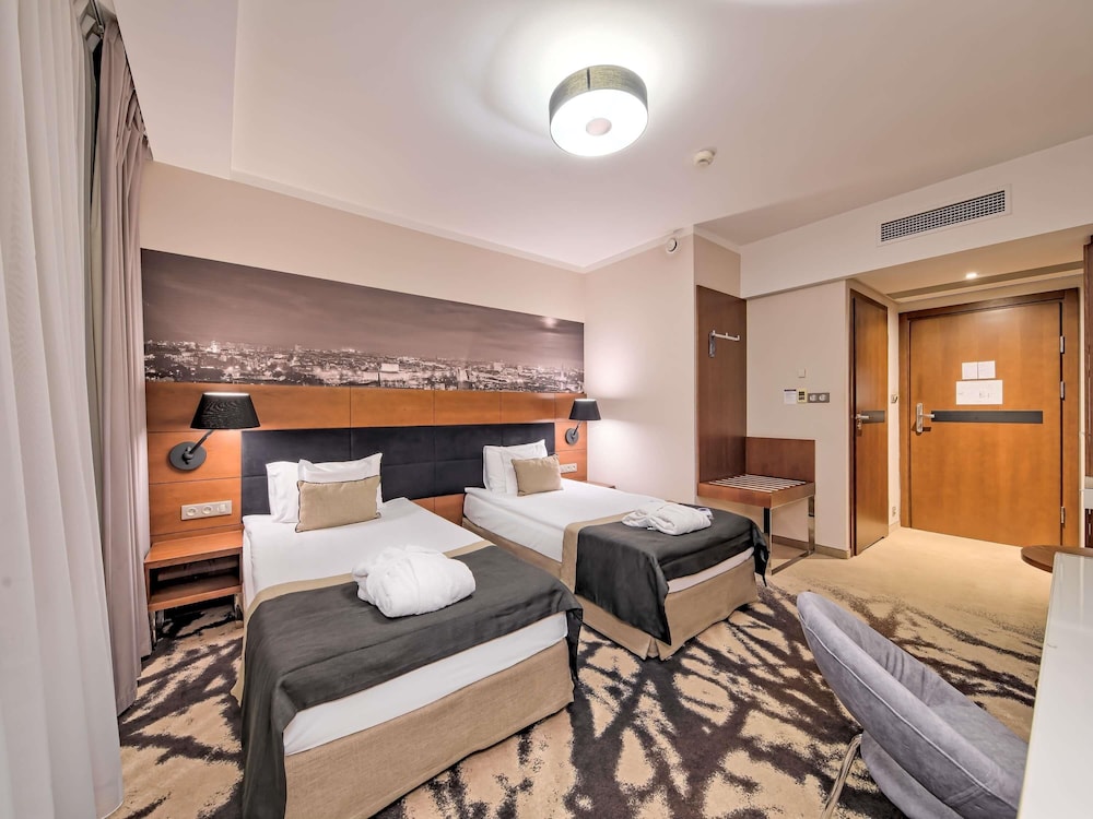 Mercure Bydgoszcz Sepia 15/47