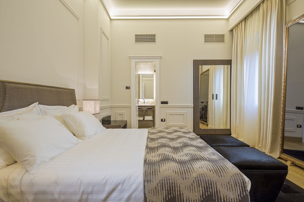 3sixty Hotel Suites 11/50
