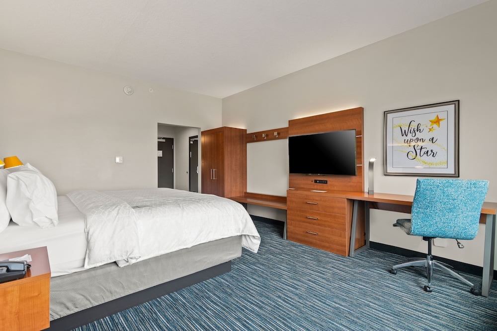 Holiday Inn Express Suites Orlando Lk Buena Vista Area 25/60
