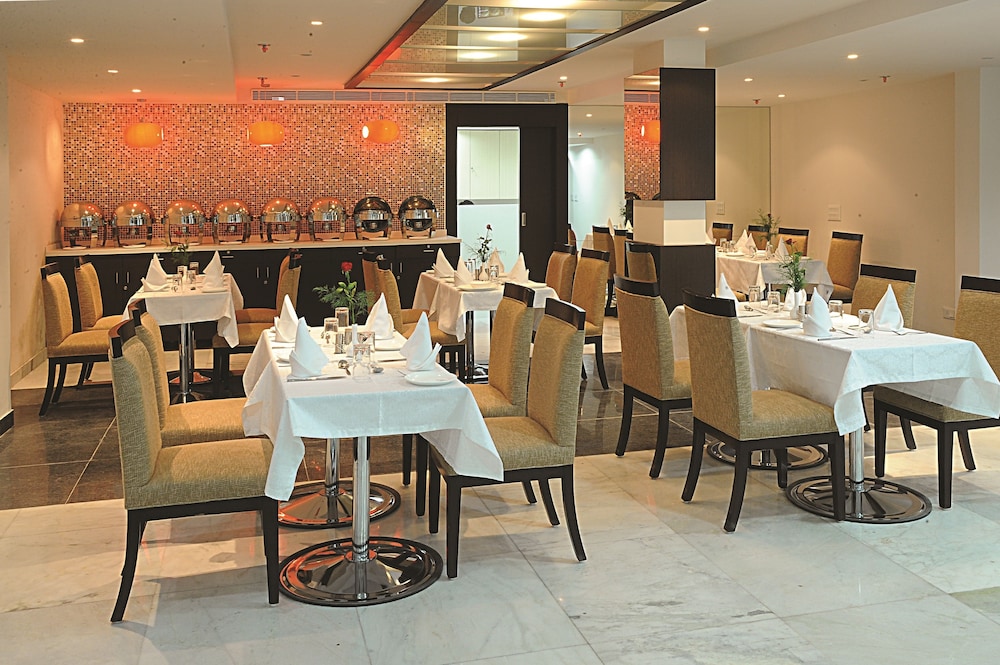 Amara Hotel 46/50