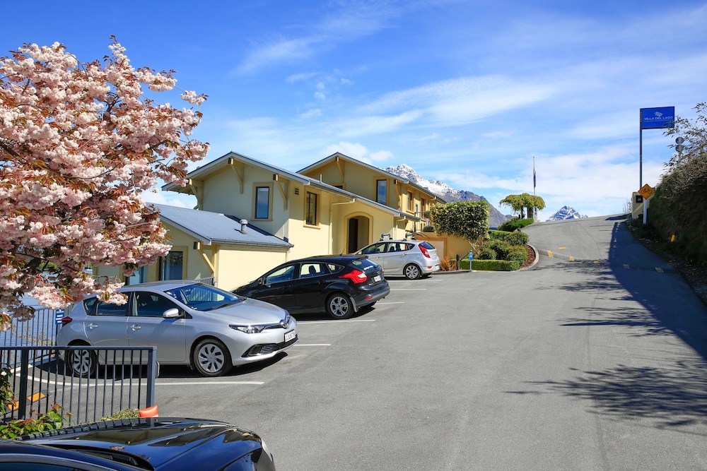 Villa del Lago 25/50