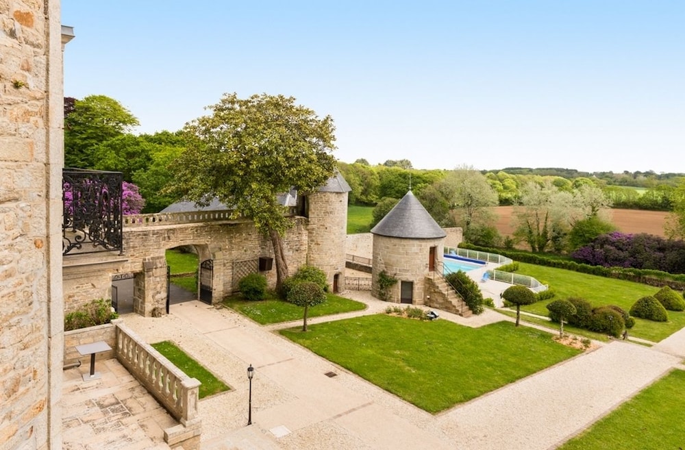 MANOIR DE KERHUEL 24/31