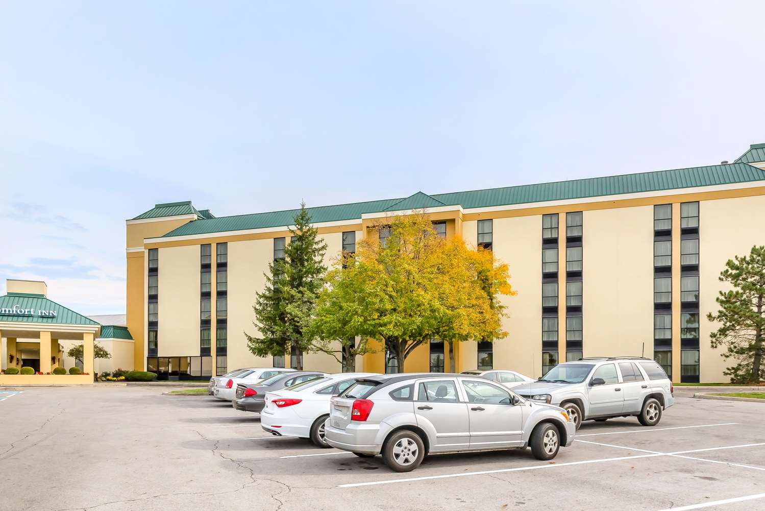 Comfort Inn Suites Piqua Near Troy I75 44/44
