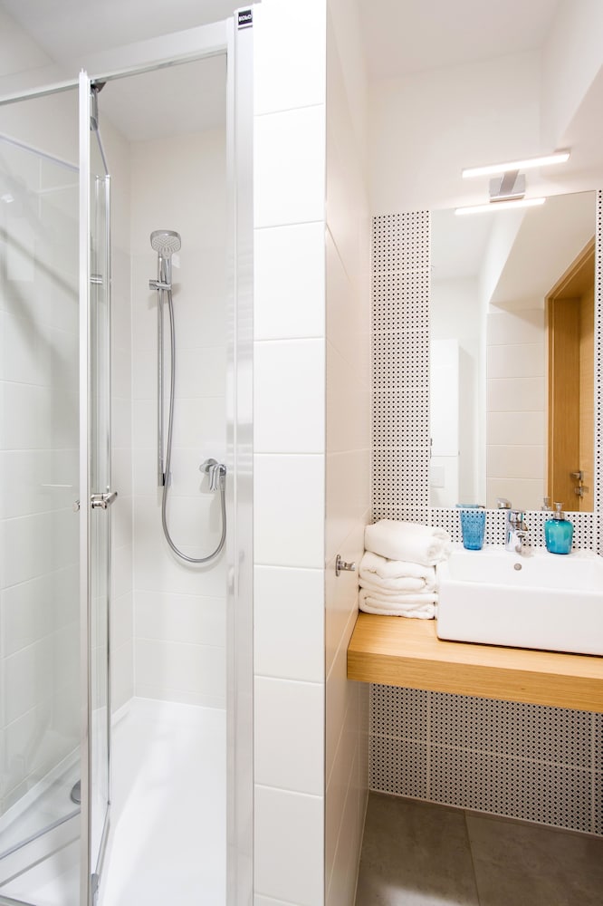 Cracow Riverside Aparthotel 50/50