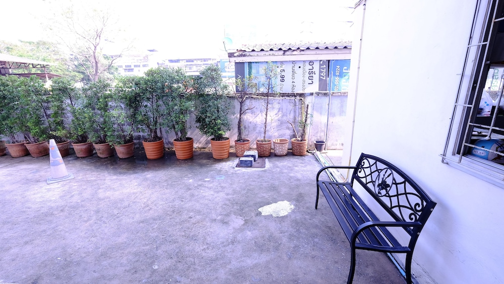 Romyen Garden Place 28/50