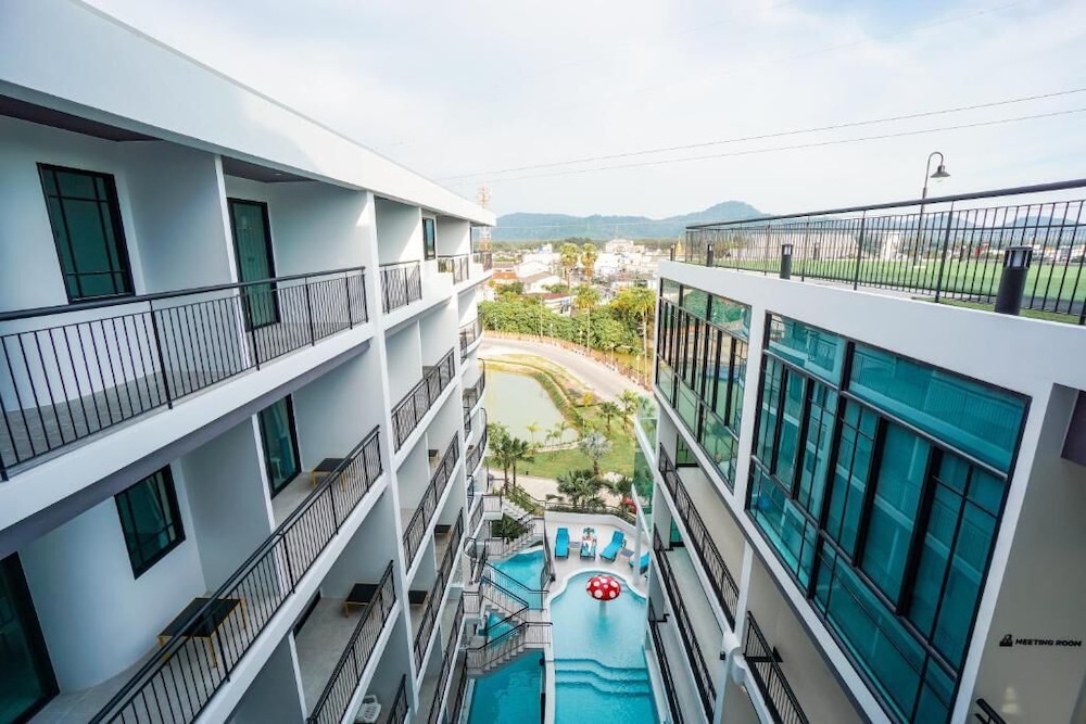 Poolrada Boutique Hotel (SHA Extra Plus) 7/50
