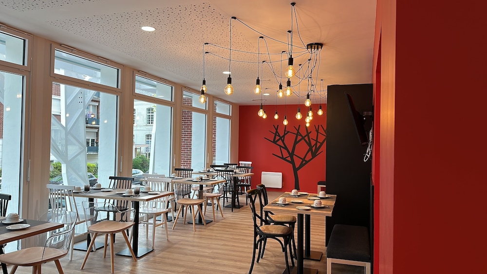 Nemea Appart Hotel Coliseum Amiens Centre 52/64