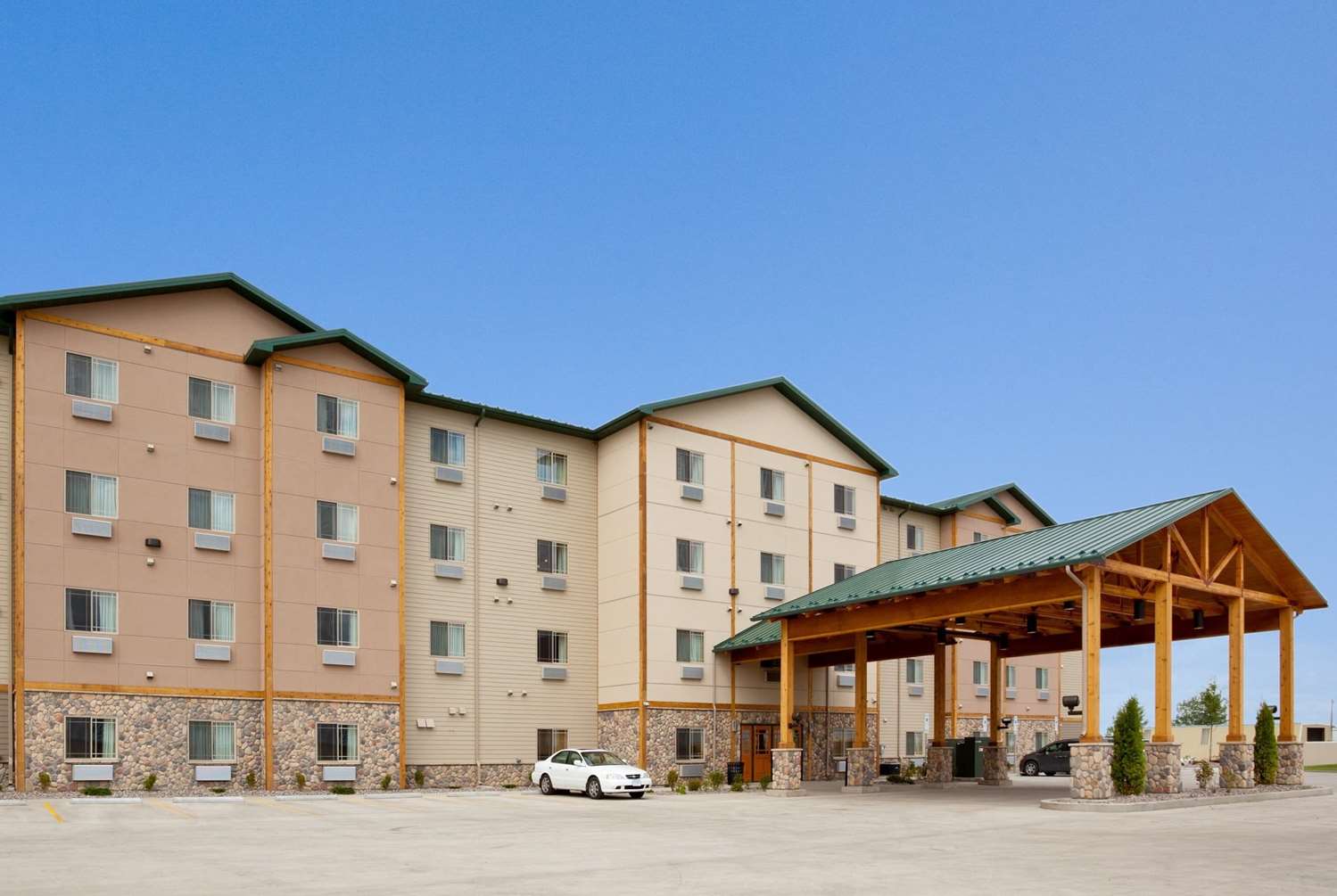 Extended Stay Minot 2/21