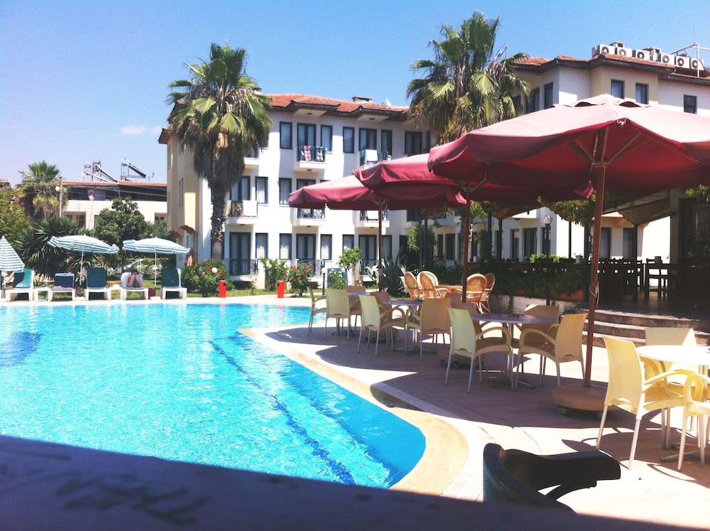 Bezay Hotel 28/31