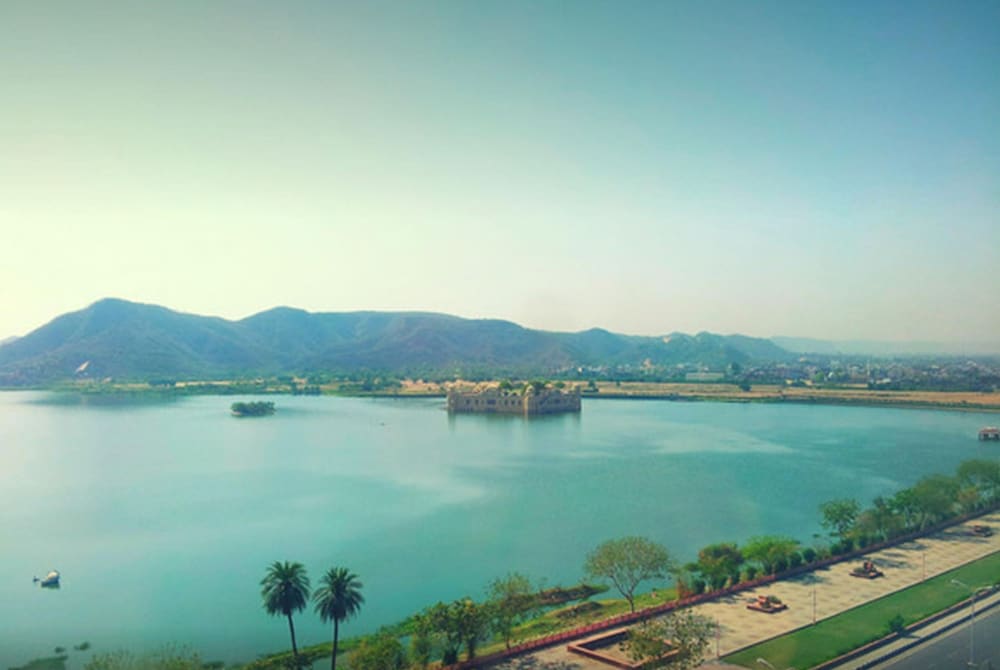 Regenta Central Jaipur 34/40