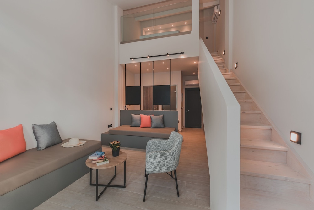 Cavo Suites - Adults Only 23/33