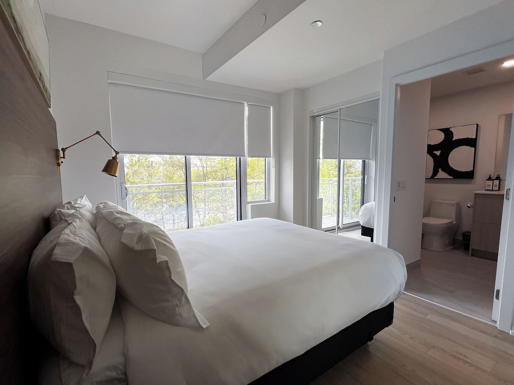 Studio, Queen Bed, Resort View