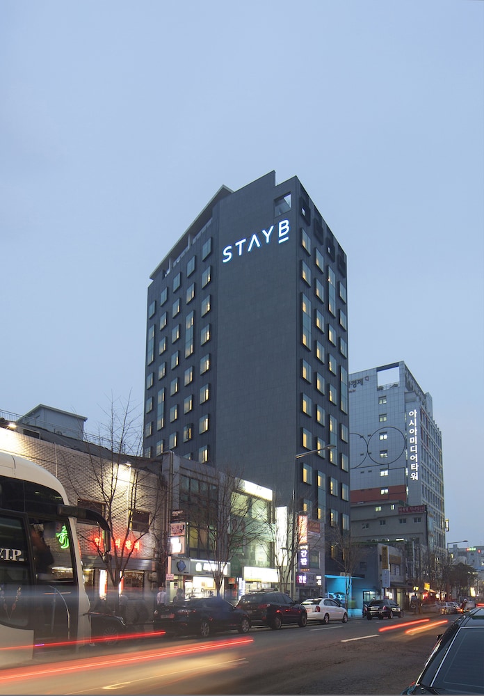 Stay B Myeongdong 2/50