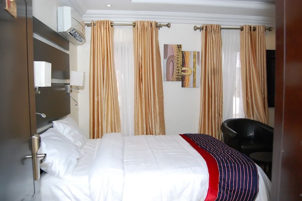 The Montrose Hotel Lekki 6/23