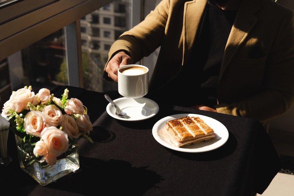 ISI BAIRES APART & SUITES 56/68