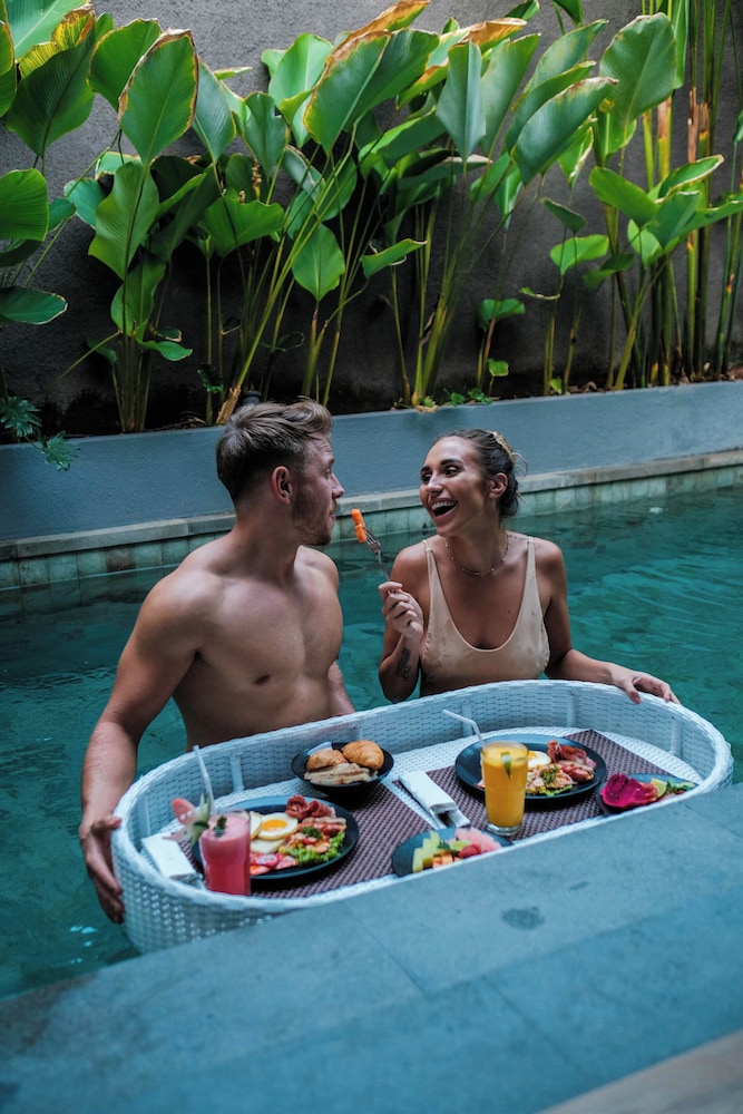 S18 Bali Villas 48/66