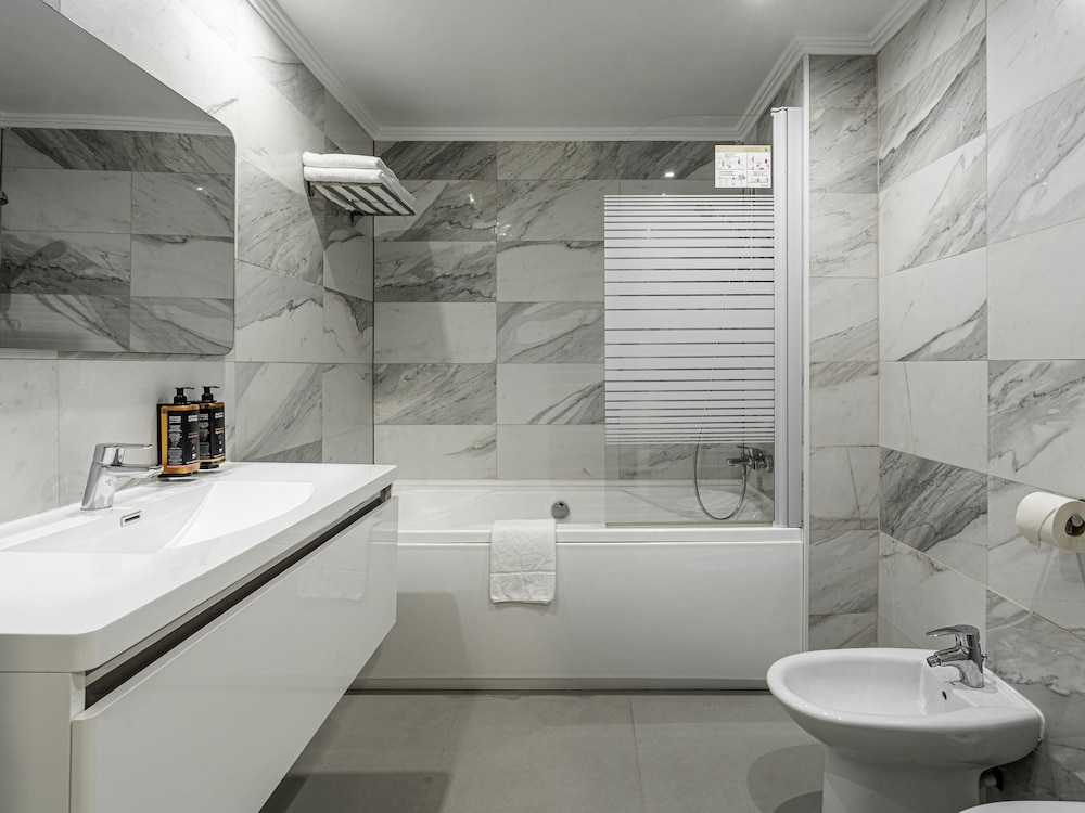 Mercure Bucharest Unirii 60/63