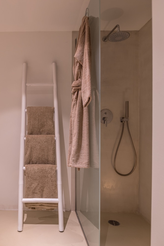 Arocaria Hotel Mykonos photo2